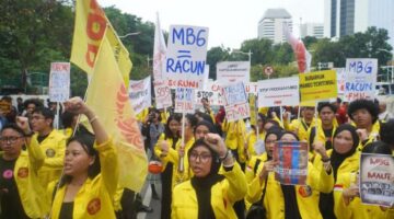 Aksi Unjuk Rasa Memperingati 1 Tahun Pemerintahan Prabowo-Gibran di Jakarta, Berjalan Aman dan Kondusif